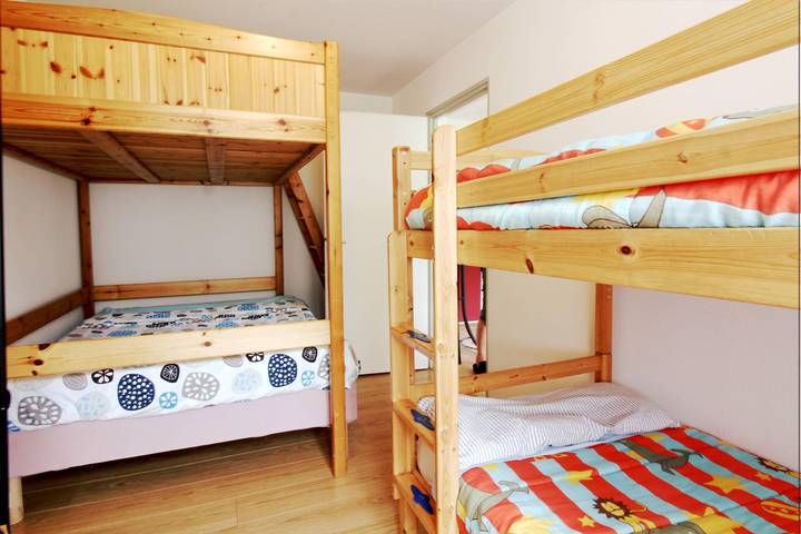 Gîte pour 5 personnes, avec jardin à Campan - 4