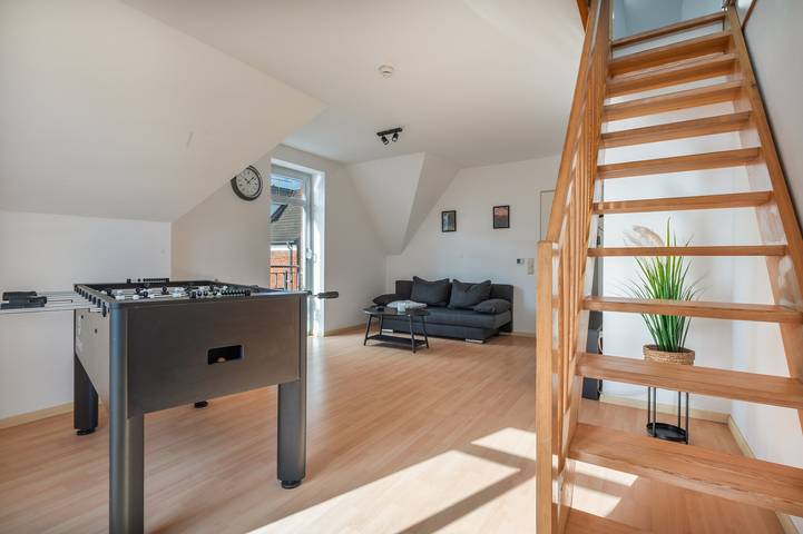 Ferienwohnung für 5 Personen, mit Balkon in Jever