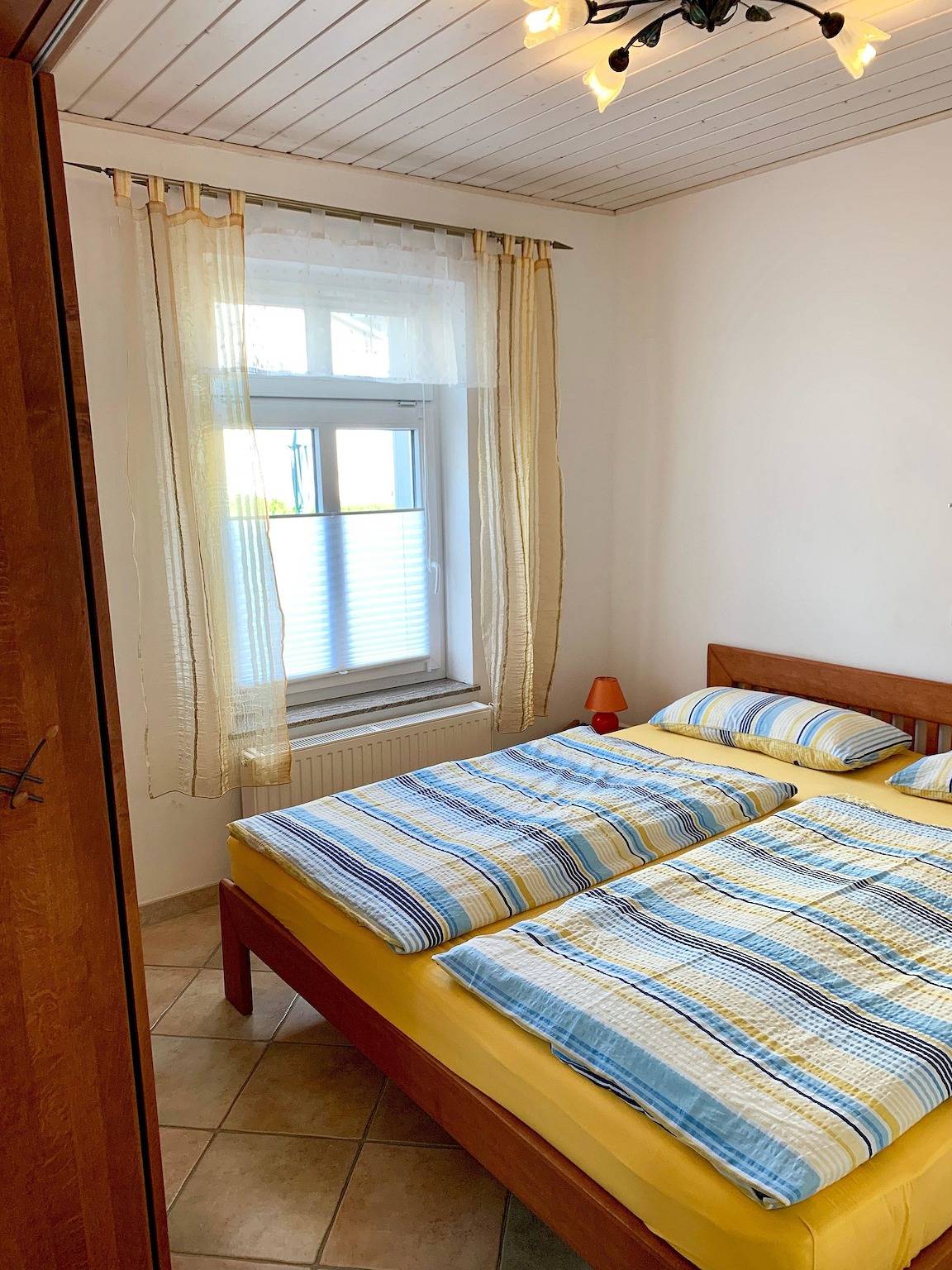 Appartement de vacances entier, Villa Rosengarten - Ferienwohnung Terra in Sassnitz, Parc national Jasmund