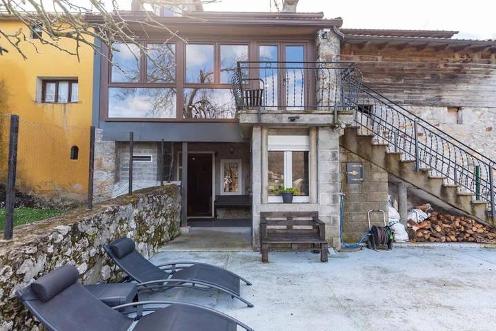 Casa rural para 11 personas, con terraza en Valle del Asón-Gándara - 2