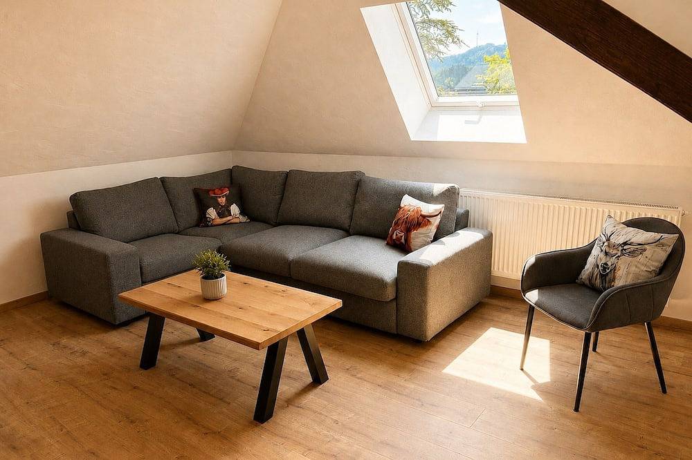 Ganze Wohnung, Suite mit Frühstück, kostenlosem Wlan & Parkplatz, nahe Stadtzentrum in Gengenbach, Kinzigtal