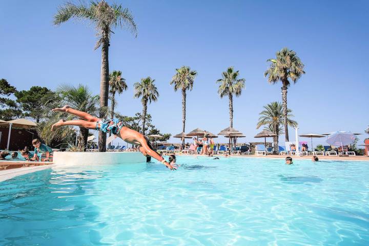 Ferienwohnung für 4 Personen, mit Pool und Terrasse auf Korsika - 2