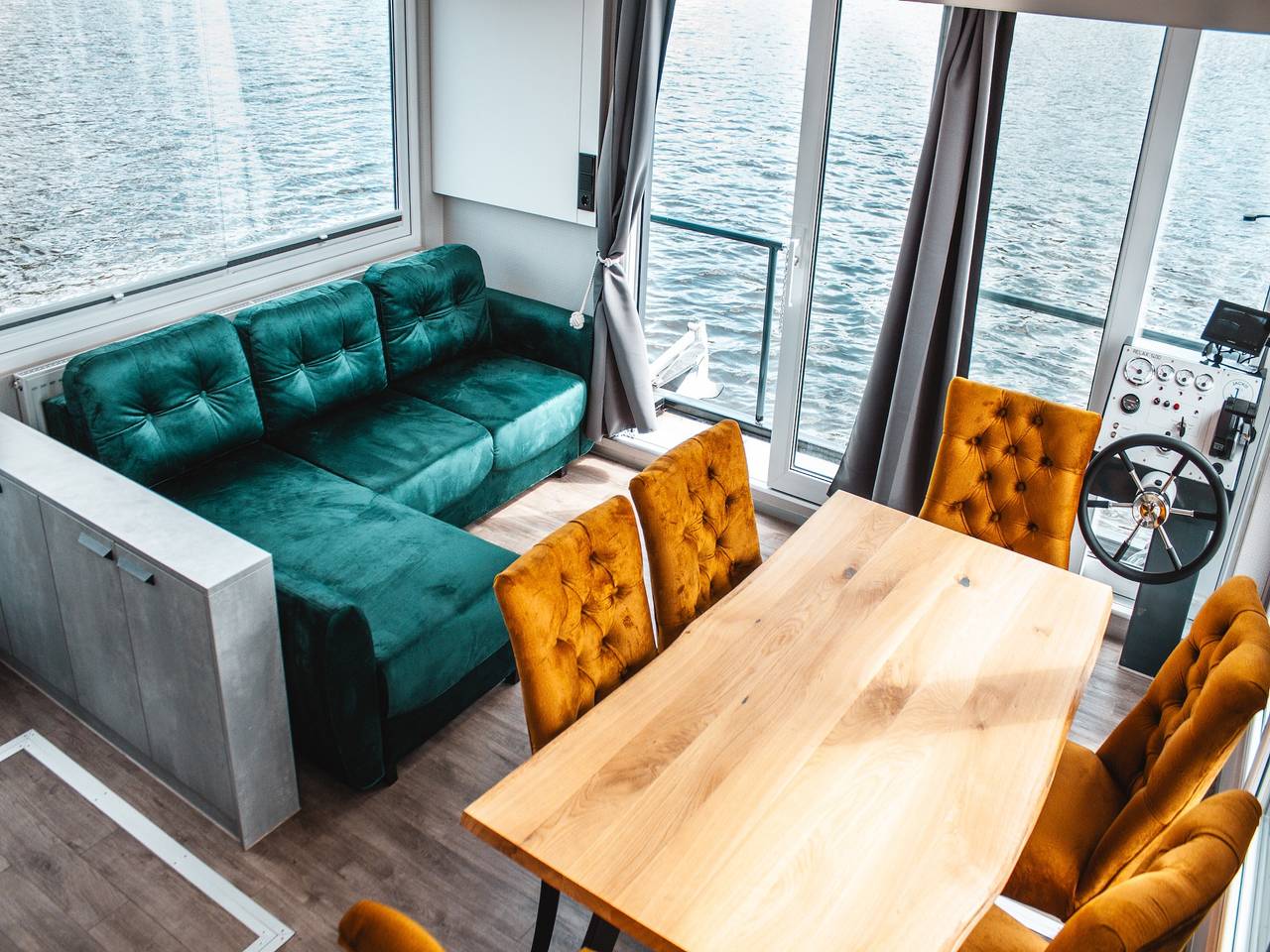 Schwimmendes Ferienhaus in Berlin in Treptow - Köpenick, Berlin