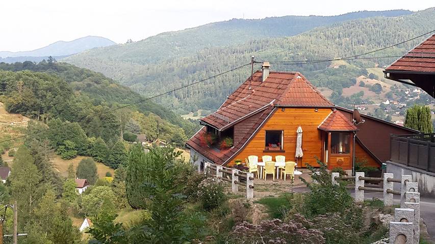 Gîte pour 6 personnes, avec terrasse et jardin à Muhlbach-sur-Munster