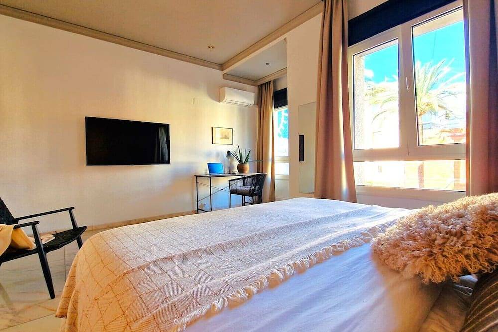 Entire apartment, Centraal gelegen appartement in centrum Gandia in Gandia, Costa de Valencia