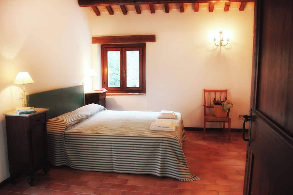 Cozy cottage on wine farm in Macerata, Provincia de Macerata
