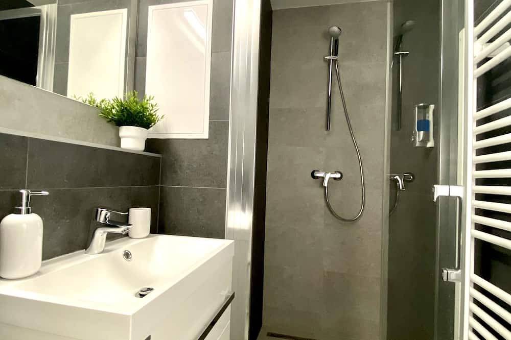 Ganze Wohnung, Modern apartment close to city centre of Žilina in Žilina, Low Tatras