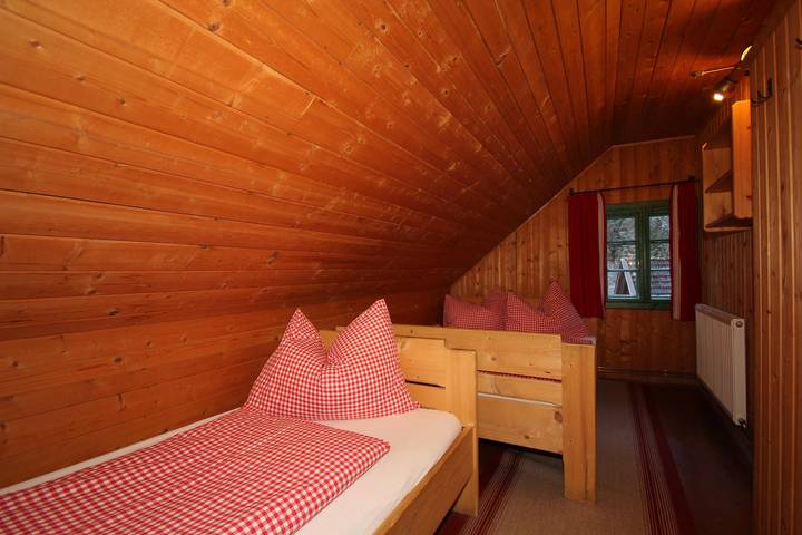 Hütte für 6 Personen, mit Terrasse und Garten in der Steiermark - 4