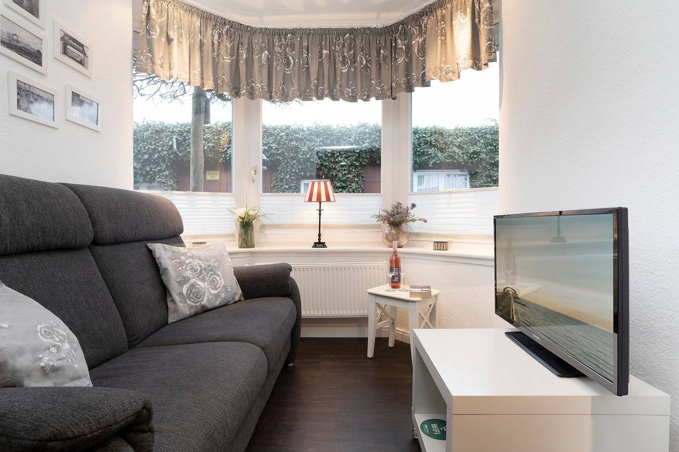 Ganze Ferienwohnung, Rosengarten in Kellenhusen, Ostholstein