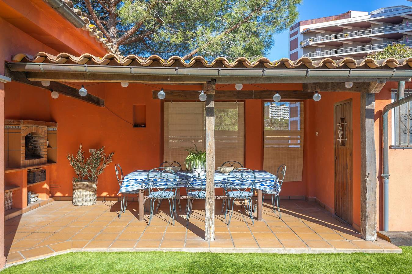 Vacation Home "Sant Pol" Only for Families with Private Pool & Wi-Fi in Sant Feliu de Guíxols, Costa Brava