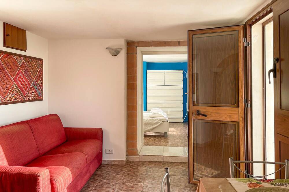 Apartamento entero, Precioso apartamento de 1 dormitorio en Pollica in Pollica, Cilento