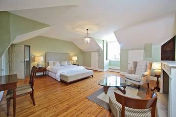 Location de vacances pour 14 personnes à La Douze