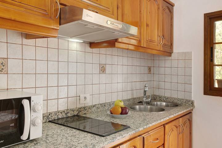 Apartamento entero, Casa vacacional 'Casita de campo Santa Lucía 1' con terraza, jardín compartido y Wi-Fi in Santa Lucía de Tirajana, Gran Canaria Sur