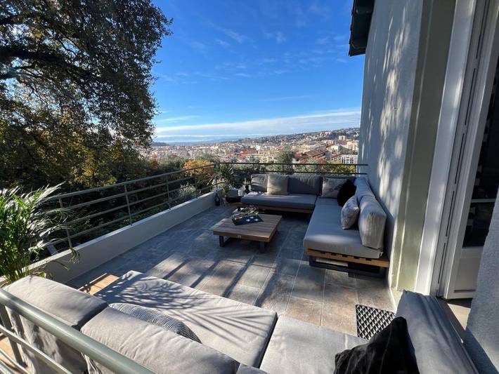 Gîte pour 6 personnes, avec Balcon ainsi que Terrasse et Vue dans Saint-Roch