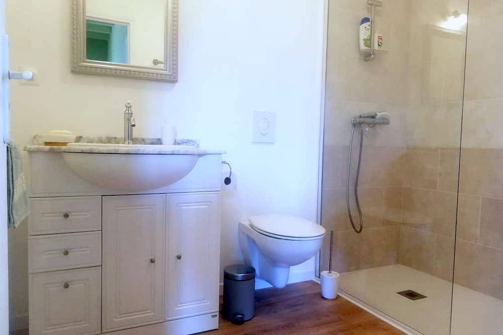 Le Relais Francette chambre d’hôtes, animaux de compagnie acceptés in Clinchamps-sur-Orne, Laize-Clinchamps
