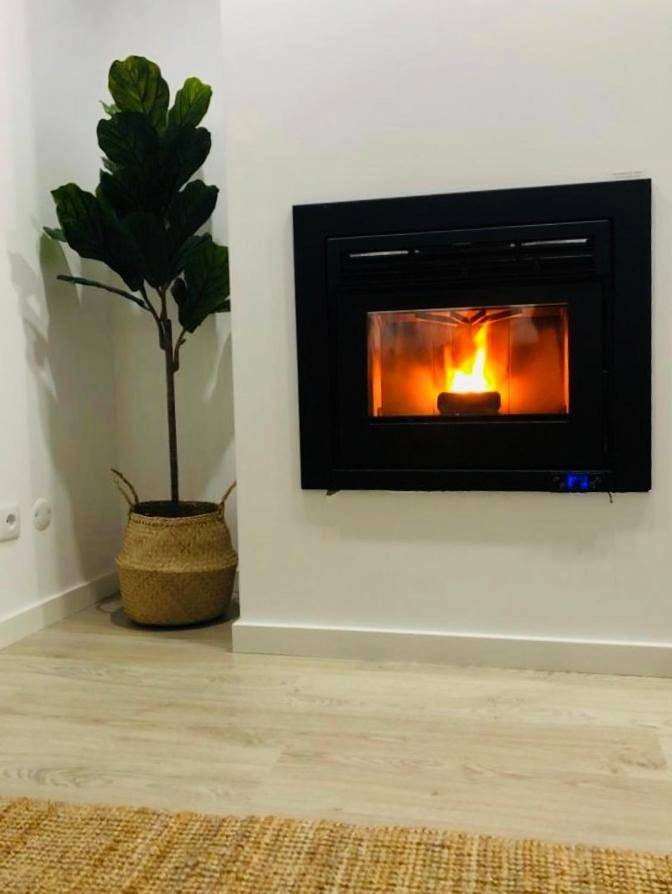 Apartamento inteiro, Two-Bedroom Apartment in Beira Interior Norte, Guarda