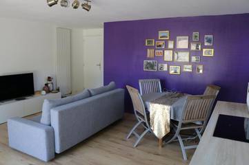 Gîte pour 2 personnes, avec jardin et piscine dans Les Milles