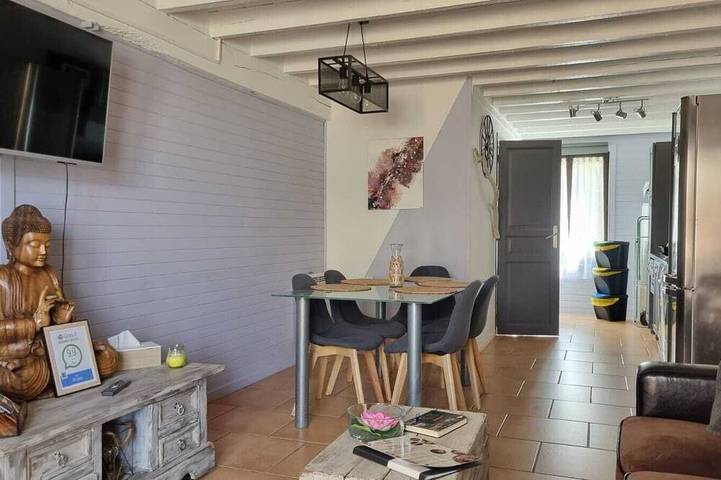 Appartement de vacances pour 5 personnes, avec terrasse ainsi que jardin et piscine - 1