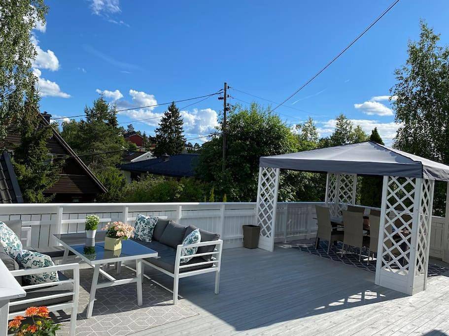 Flott enebolig, med 3 soverom og 2 bad, med kort vei til sentrum in Nordstrand (Oslo), Oslo