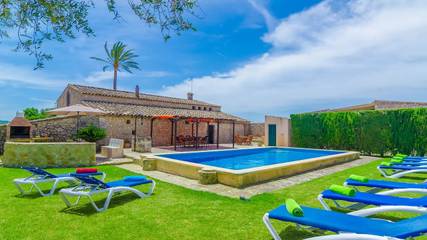 Finca in Vilafranca de Bonany, Mallorca Inselmitte für 9 
