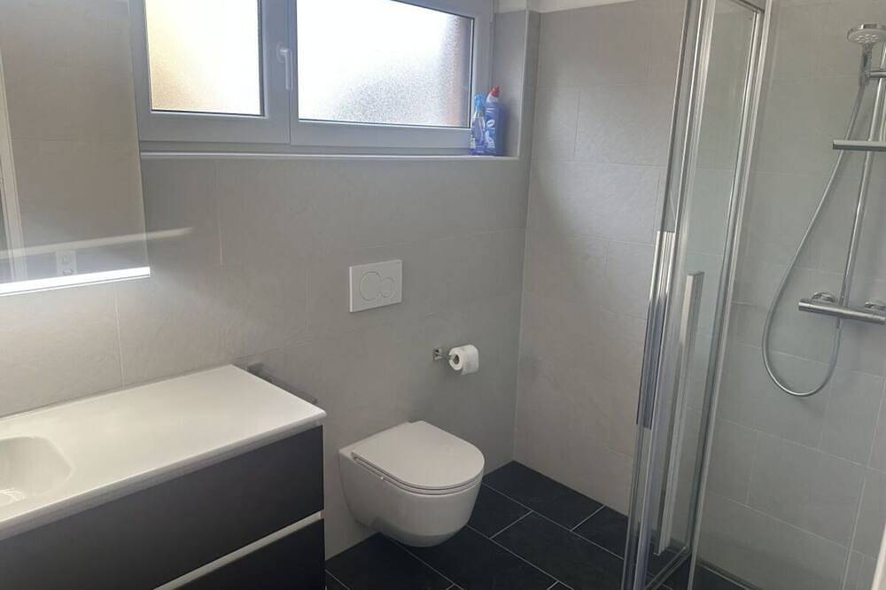 Ganze Wohnung, Ferienwohnung Ferienanlage Casa Chimp 5 in Gambarogno, Lago Maggiore (Schweiz)