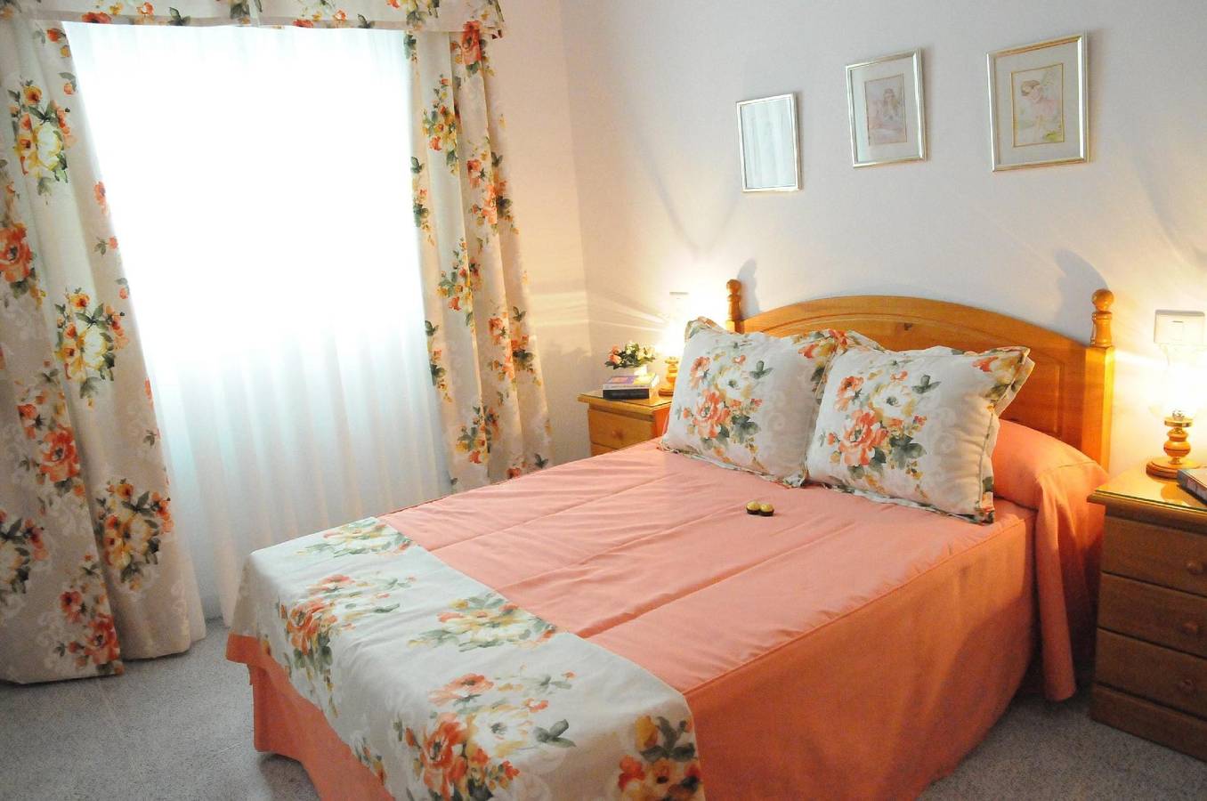 Appartement de vacances entier, Tourist flat with Wi-Fi in Vecindario, Santa Lucía de Tirajana