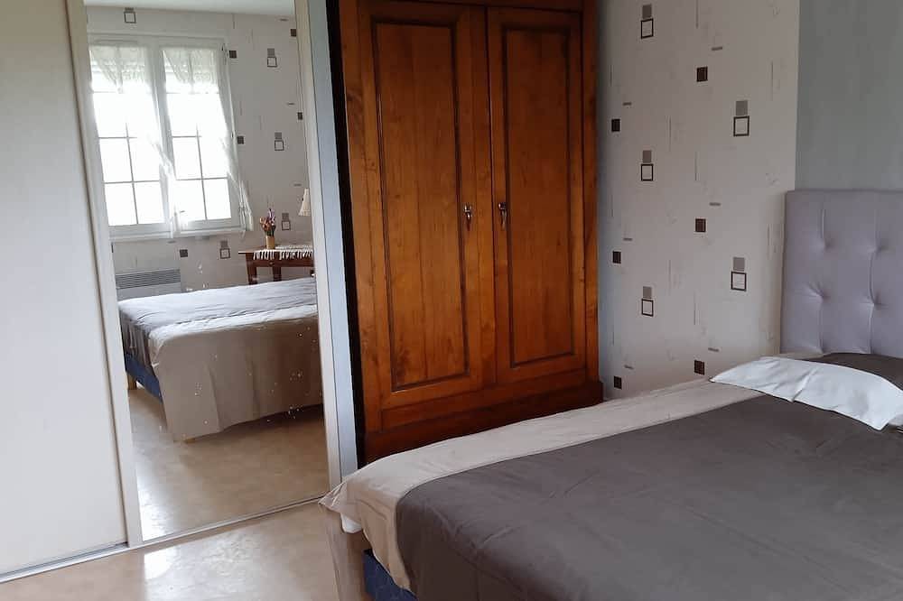 Maison à la Campagne, au Calme - 53 m2 in Plouégat-Guérand, Ceinture Dorée