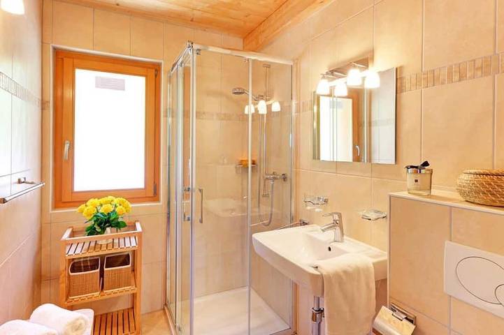 Bauernhof für 10 Personen, mit Pool und Balkon sowie Sauna
