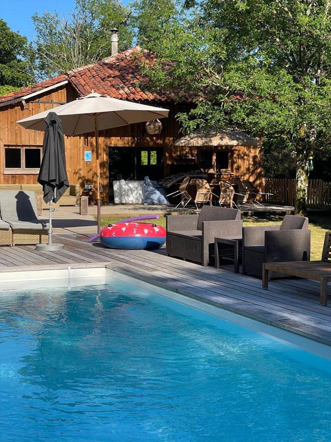 Maison de vacances pour 4 personnes, avec piscine ainsi que vue et jardin