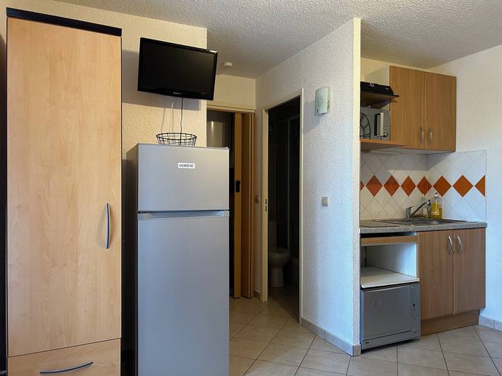 Gîte pour 4 personnes, avec terrasse dans Saint-Cyprien-Plage - 4