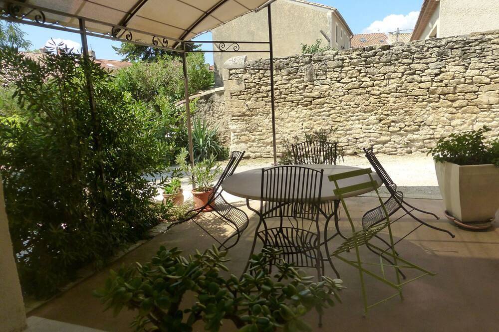 Appartement entier, Appartement climatise excellent état  (58m²) Pujaut (30) 8km  d'Avignon in Pujaut, Région de Nîmes