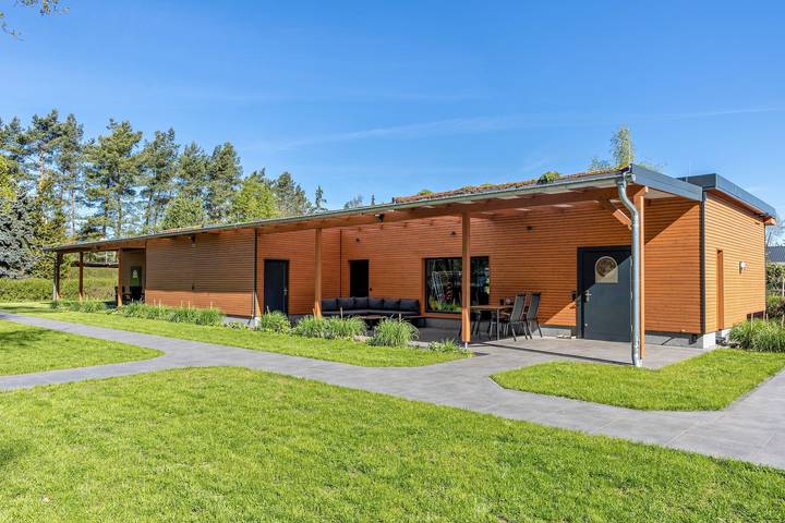 Ferienhaus für 4 Personen, mit Garten und Seeblick in Stendal - 2