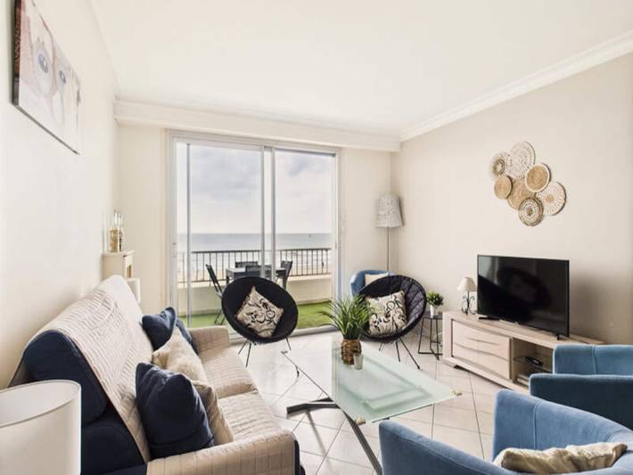 Gîte pour 6 personnes, avec terrasse, adapté aux familles dans Casino De Pornichet