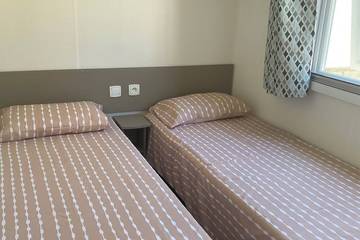 Wohnwagen für 6 Personen in Agde, Béziers und Umgebung, Bild 4