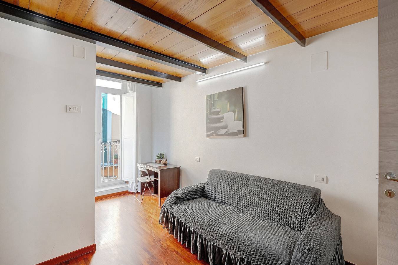 Divina Salerno - Habitación Amalfi con terraza compartida, Wi-Fi y aire acondicionado in Salerno, Costa tirrenica campania