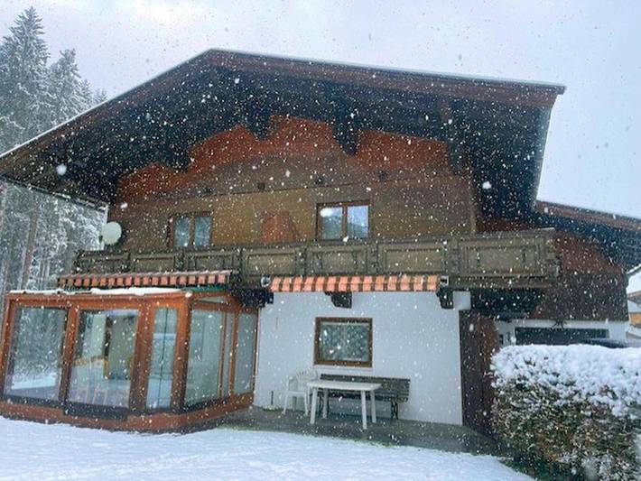 Ferienhaus für 10 Personen, mit Terrasse und Garten, mit Haustier in Oberndorf in Tirol