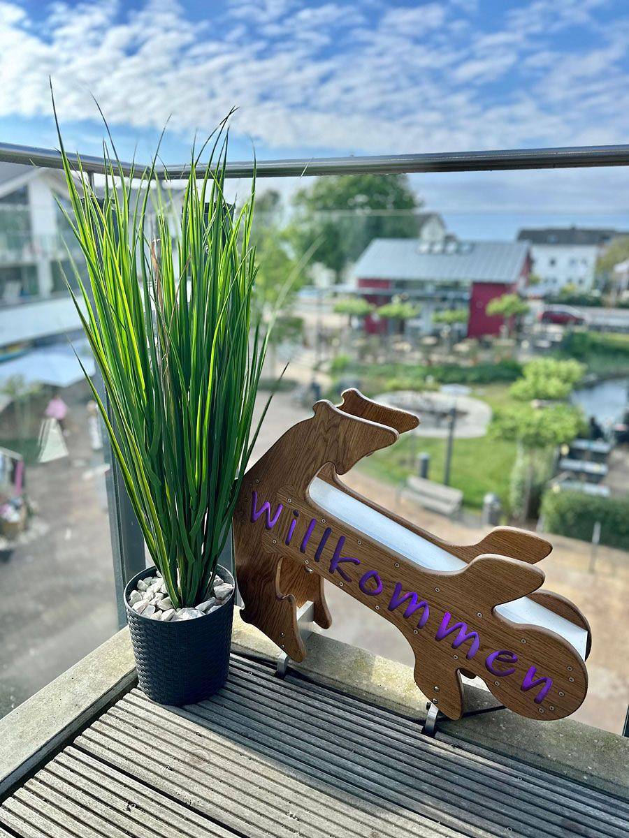 Apartamento entero, Nur 200m zum Sandstrand, Meerblick, Wlan, bis 4 Personen mit Terrasse und Sauna in Hauptstrand Glowe, Glowe