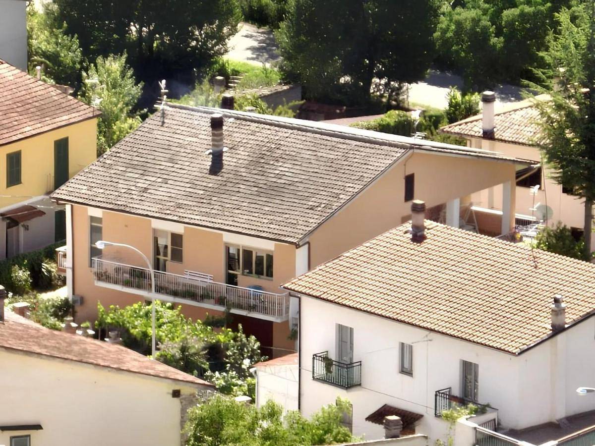 Appartement entier, Two-Bedroom Apartment in Castel di Ieri, Parc Naturel Régional Sirente-Velino