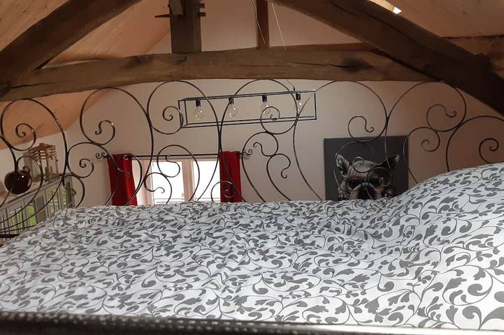 Location de vacances pour 6 personnes, avec jardin et balcon à Saint-Léonard-des-Bois - 2