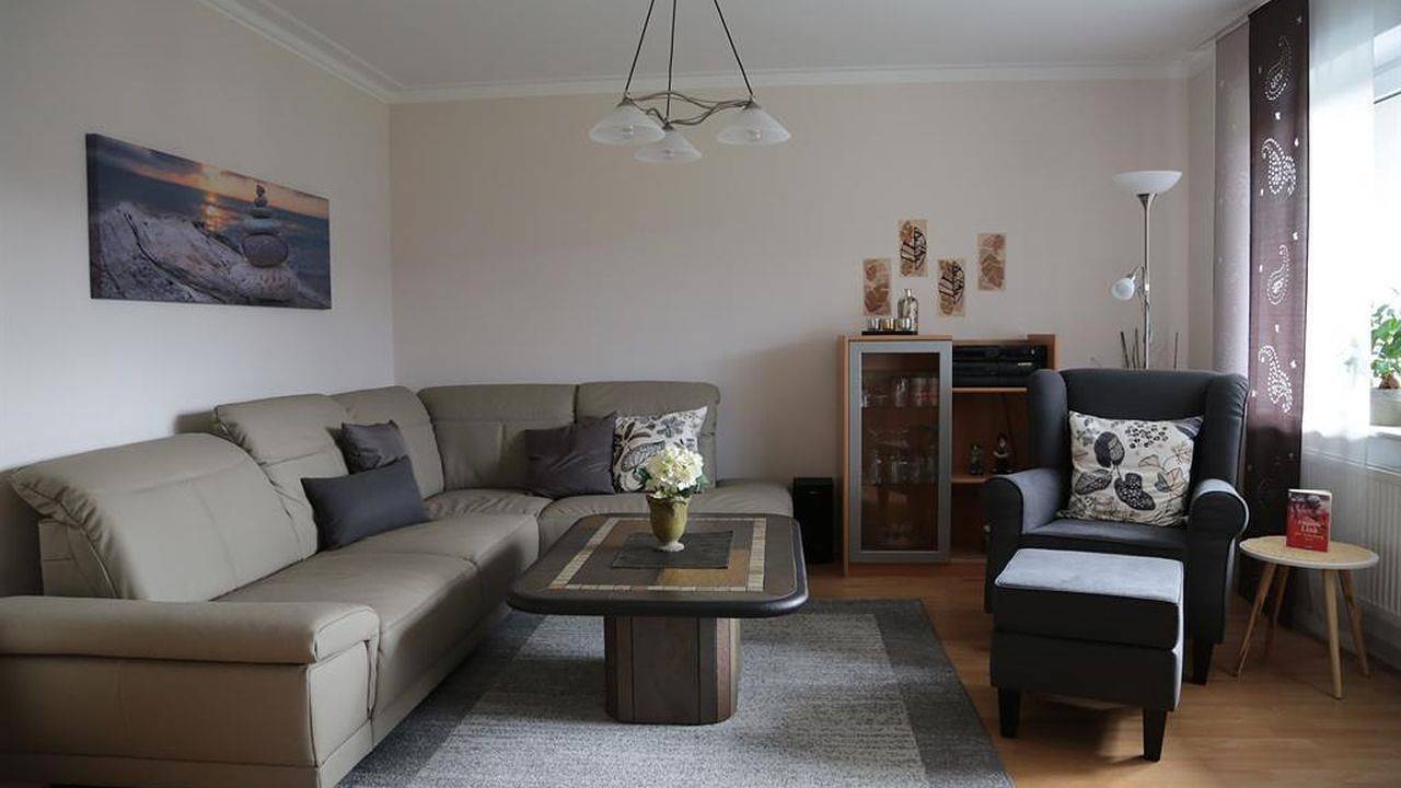 Ganze Ferienwohnung, Ferienwohnung für 4 Personen (90 m²) in Oberstadtfeld in Oberstadtfeld, Vulkaneifel