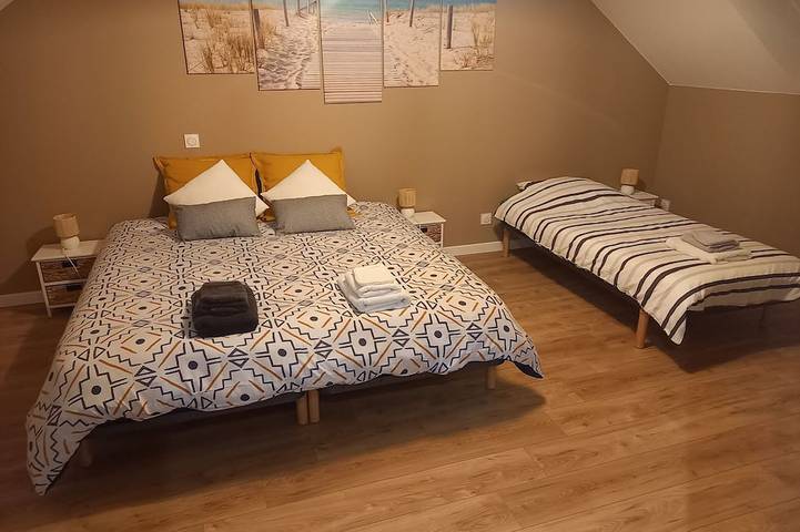 Location de vacances pour 7 personnes, avec terrasse et jardin à Longues-sur-Mer - 4