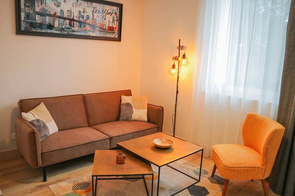 Entire apartment, Koonty - Luxury accommodation in Finistère n°229 in Landerneau, Brest region