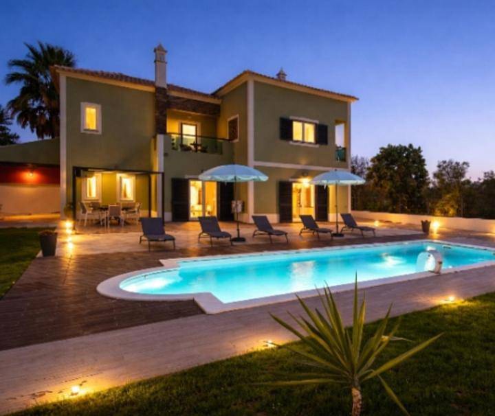 Villa in Algoz e Tunes, Distrito de Faro