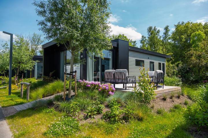 Ferienanlage für 4 Personen, mit Terrasse und Garten in den Niederlande