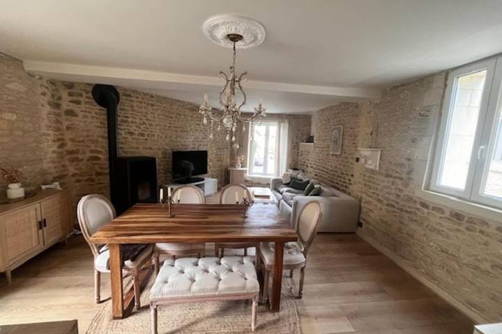 Location de vacances pour 2 personnes, avec terrasse à Fontaine-Henry