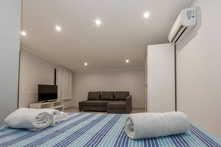 Villa de lujo cerca del mar con piscina privada in Fanusa, Siracusa