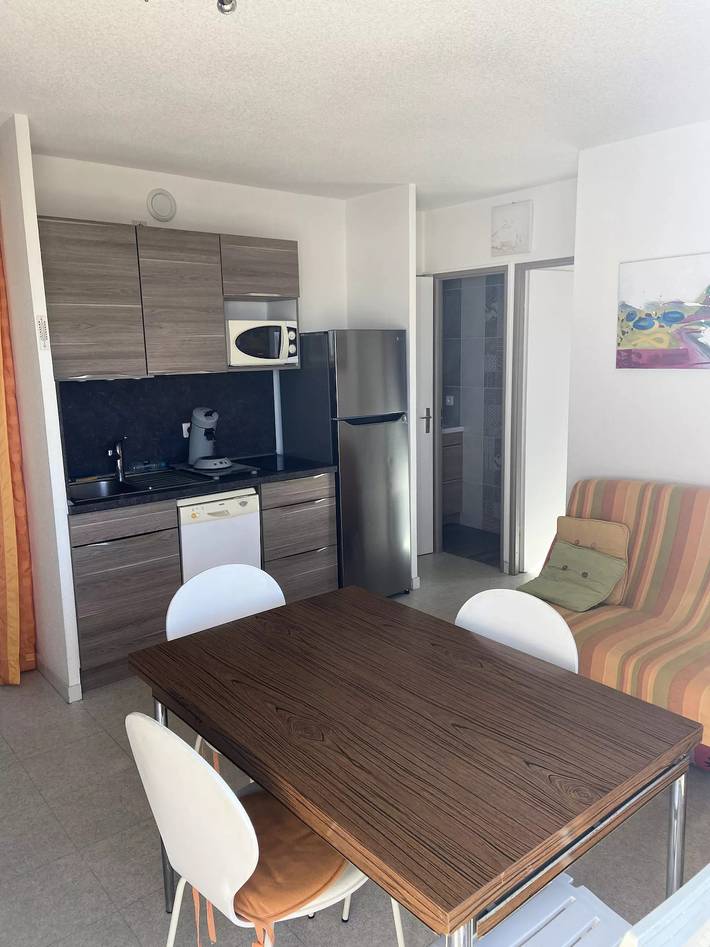 Gîte pour 6 personnes, avec piscine et terrasse dans Le Couchant - 4