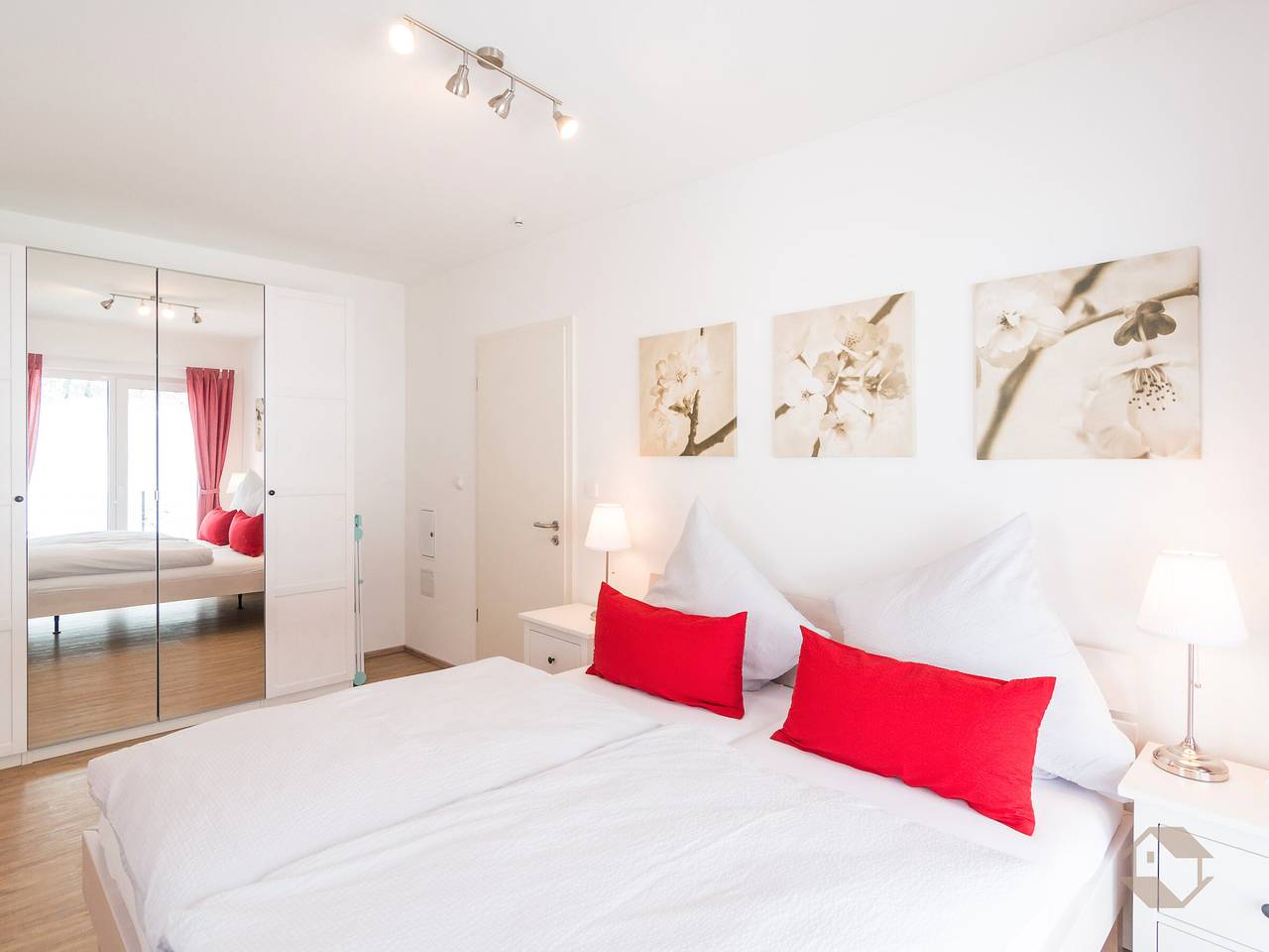 Ganze Wohnung, Apartment 'Kuckucksnest' mit gemeinsamer Terrasse, Gemeinschaftsgarten und Wlan in Unterkirnach, Mittlerer Schwarzwald