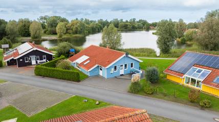 Ferienhaus für 12 Personen, mit Sauna und Terrasse sowie Garten, kinderfreundlich in Otterndorf