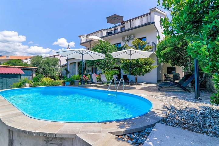 Villa für 12 Personen, mit Balkon und Garten, mit Haustier - 1